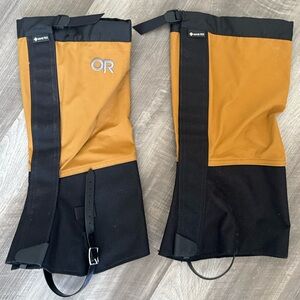 Outdoor Research Black and Brown Gaiters Size M Gorotex